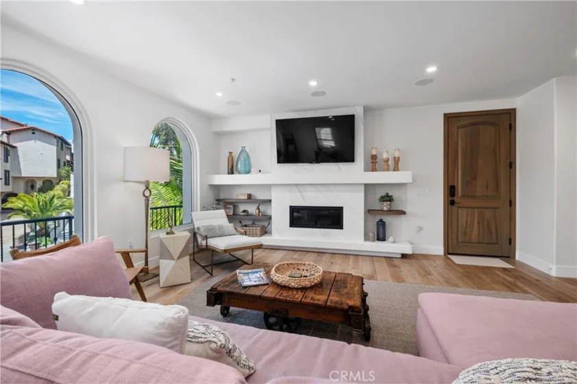407 Avenida Santa Barbara #A photo 5