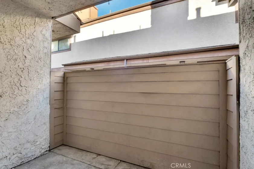 7240 Shirley #102 photo 22
