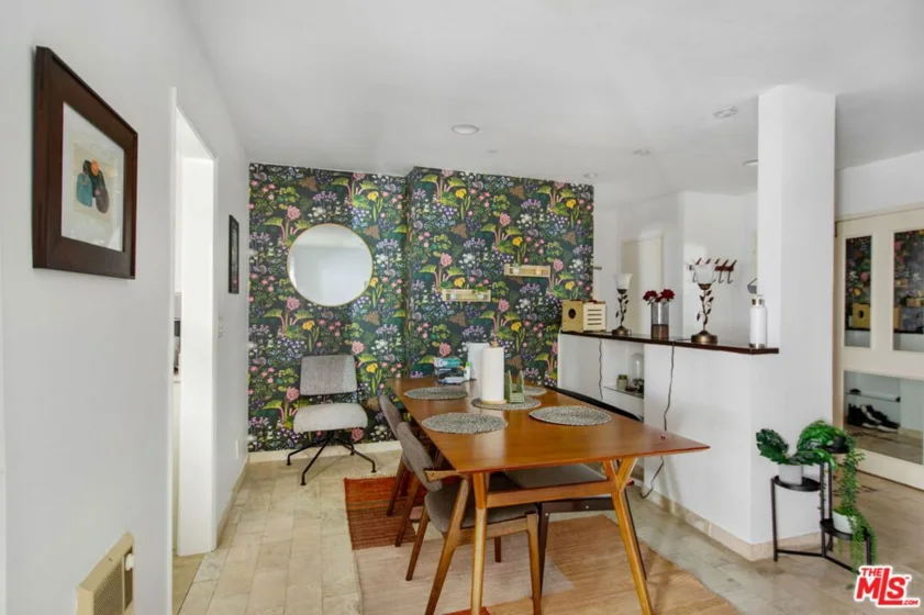 5651 Sumner Way #209 photo 1
