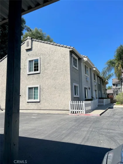 523 Graves Avenue #101 photo 1