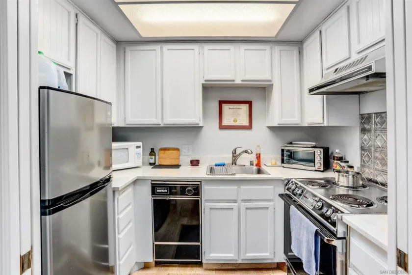 1616 Circa Del Lago #C #108 photo 5