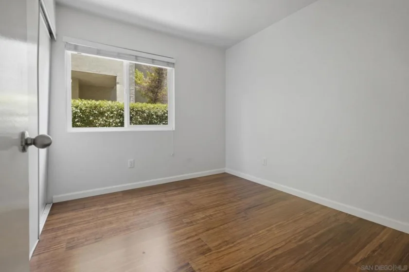 1612 Bridgeview Drive photo 17