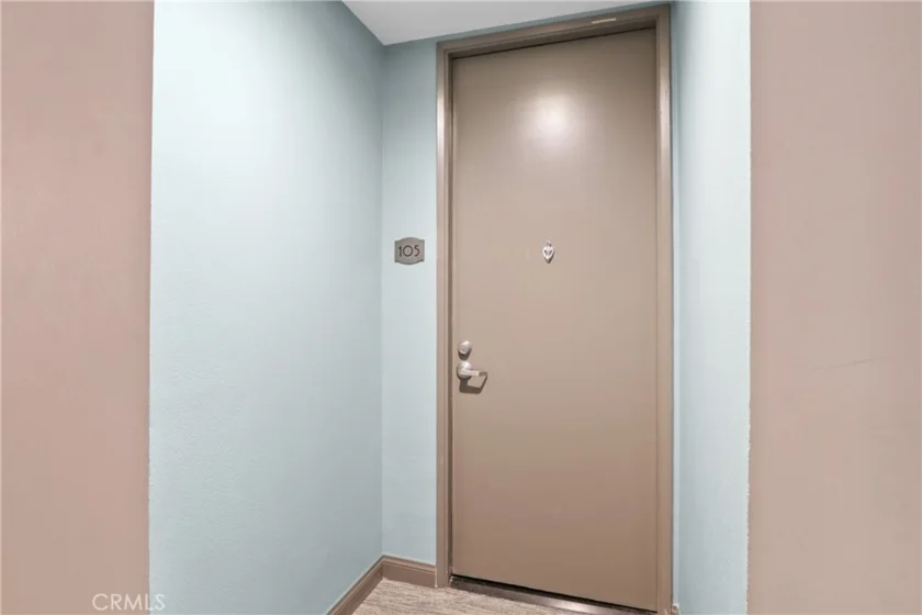 488 E Ocean Boulevard #105 photo 6