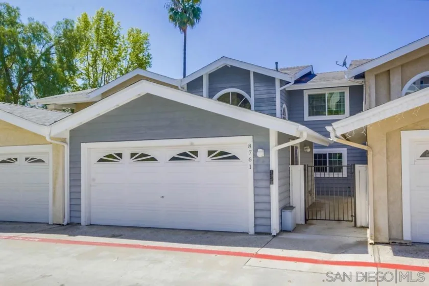 8761 Vista Del Oro Way photo 1