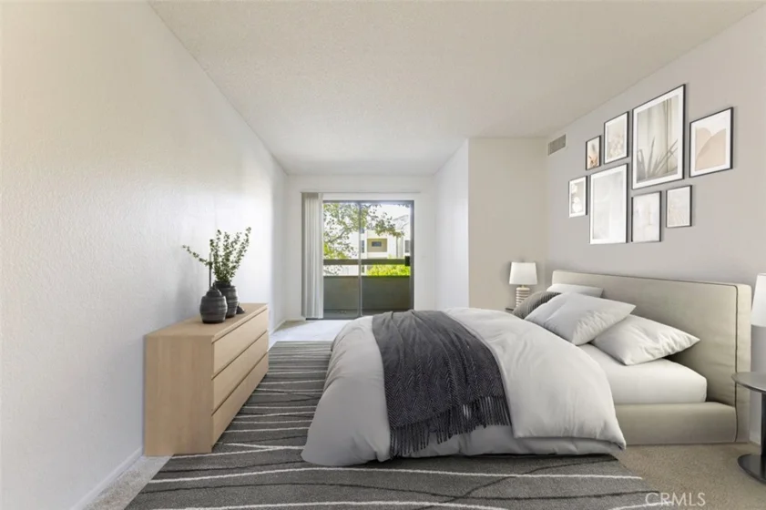 460 Oak Street #203 photo 6