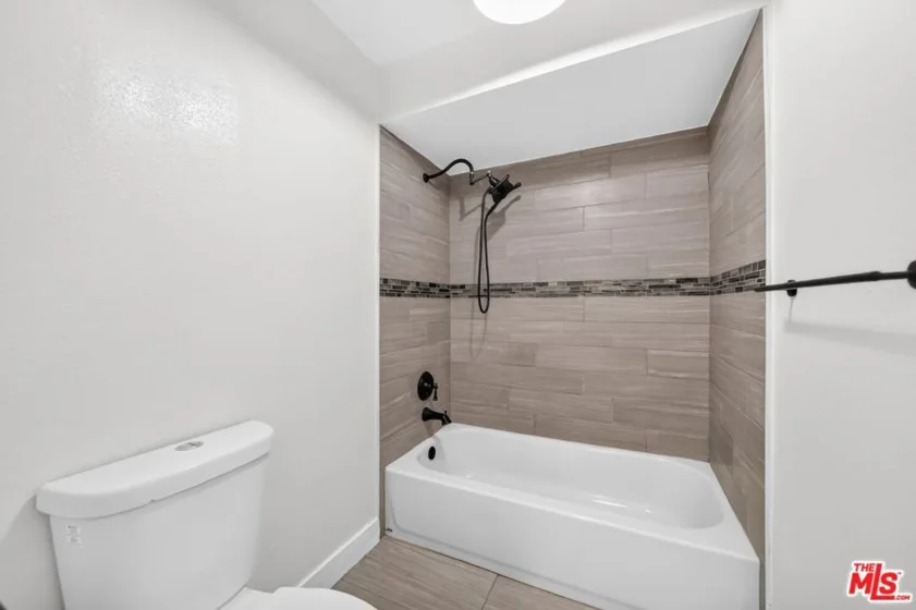 3481 Stancrest Drive #211 photo 14