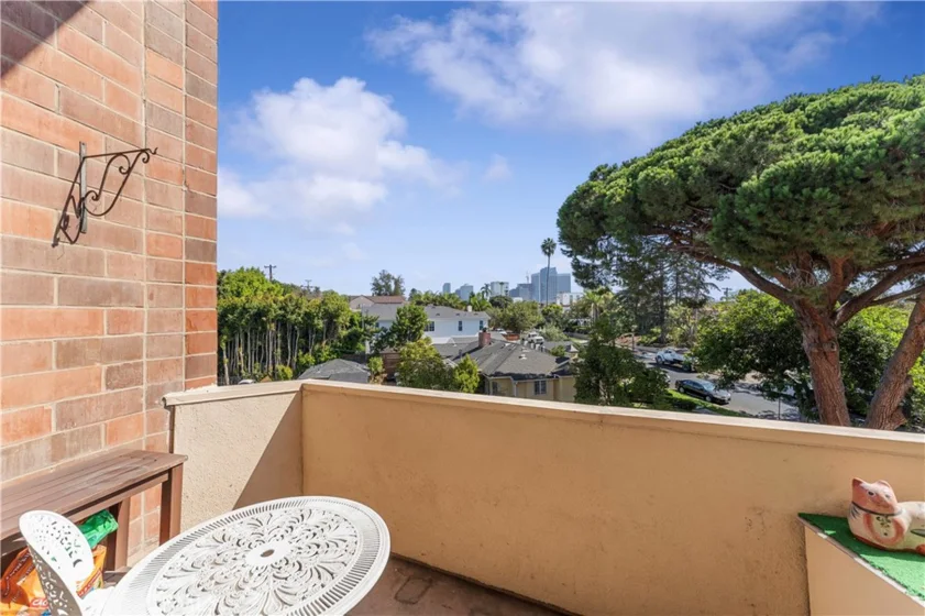 1567 Westholme #4A photo 7