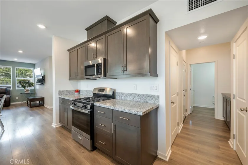 24581 Sonieta Court photo 6