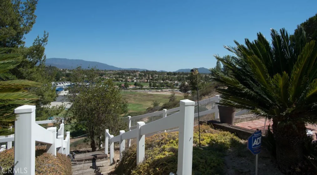 31201 Avenida Del Reposo photo 34