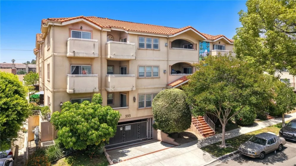 555 E Santa Anita #301 photo 1