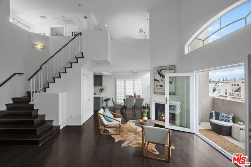 11855 Goshen Avenue #305 photo 1