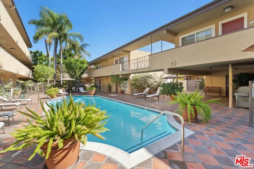 970 Palm Avenue #211 photo 20