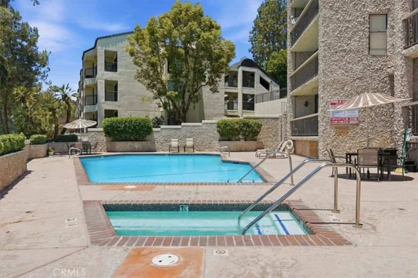 5555 Canyon Crest #2F photo 28