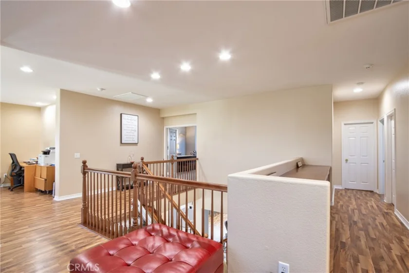 31880 Serrento photo 24