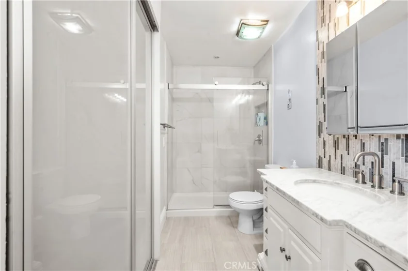 1022 S Marengo #5 photo 27
