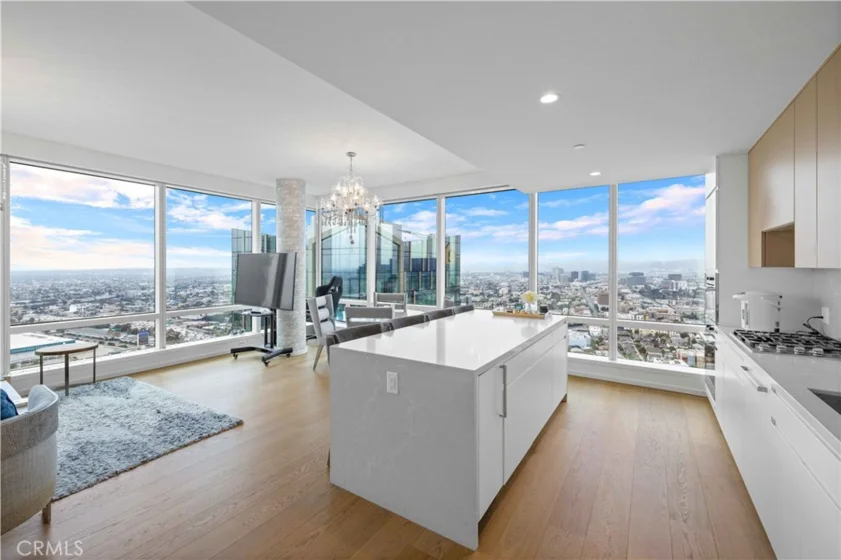 877 Francisco Street #4111 photo 6