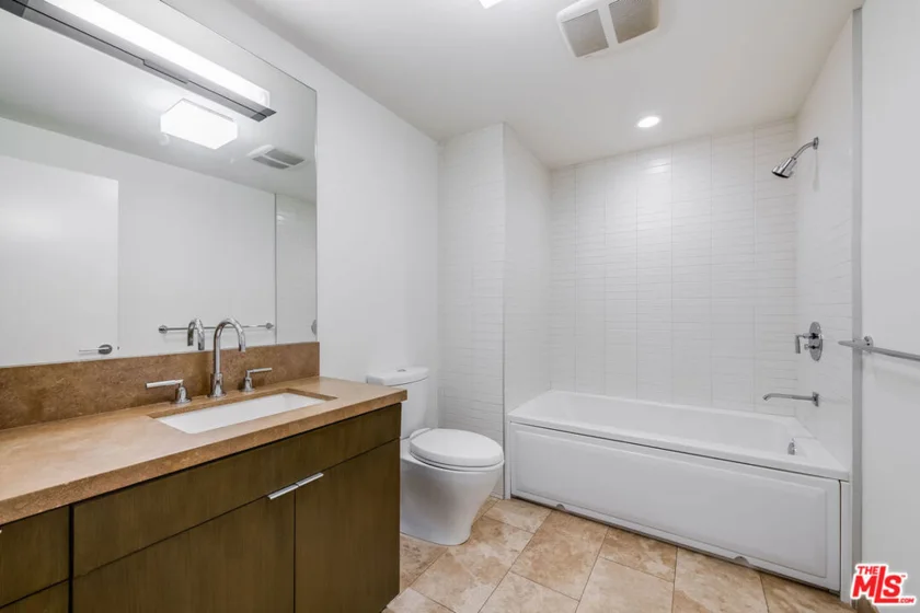 1705 Ocean Avenue ##107 photo 56