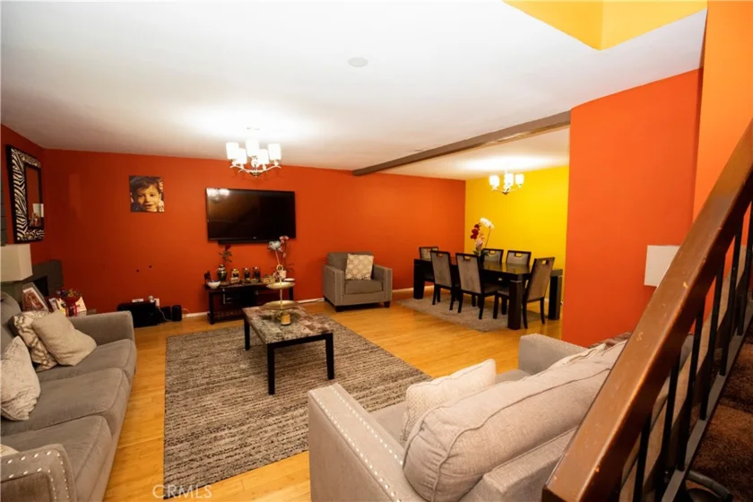 8430 Winnetka Avenue #20 photo 3