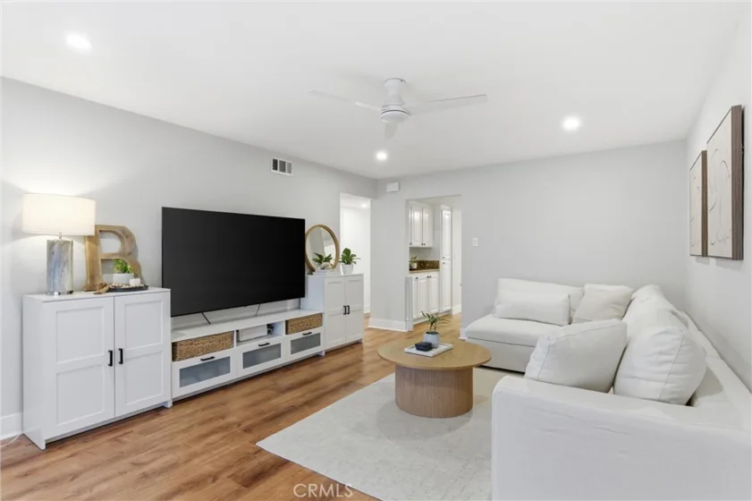 20962 Sandbar Lane #101 photo 1