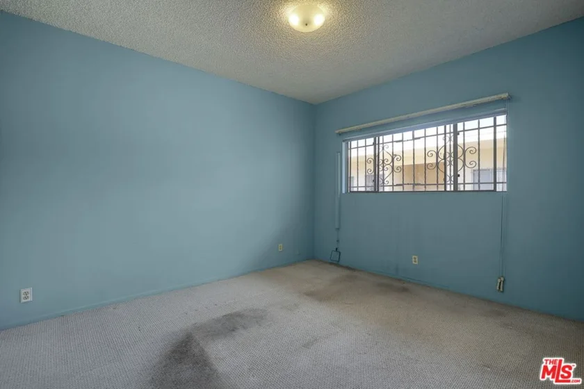 5025 Maplewood Avenue #14 photo 14