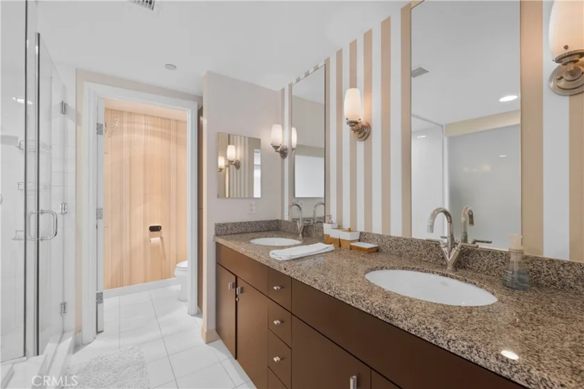 1100 Wilshire Boulevard #1707 photo 17