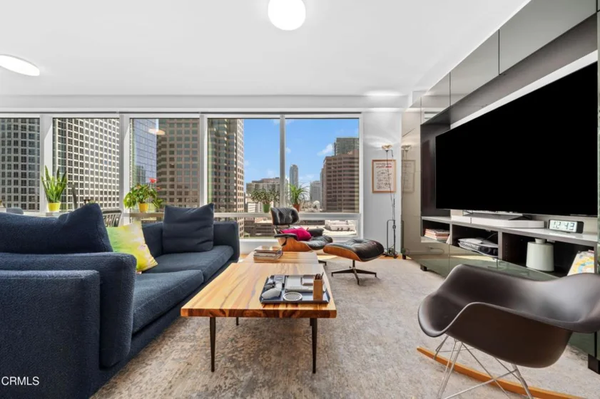 877 Francisco Street #1506 photo 35