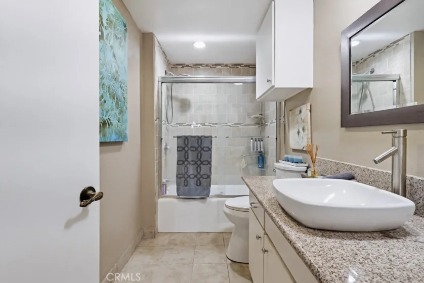 615 Broadway #205 photo 30