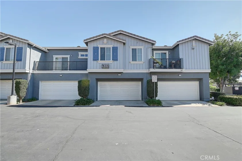 26335 Iris Avenue #D photo 1