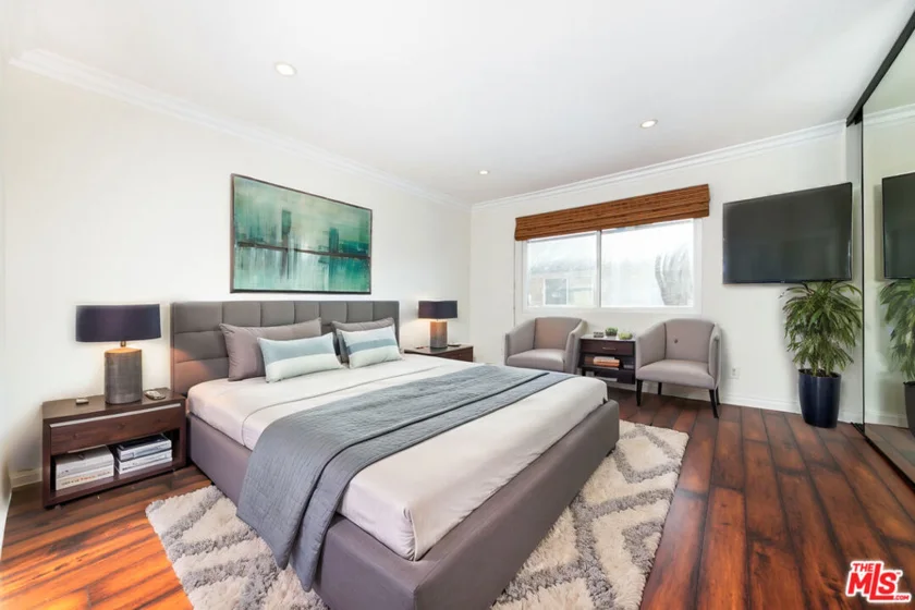 5036 Echo Street #14 photo 1
