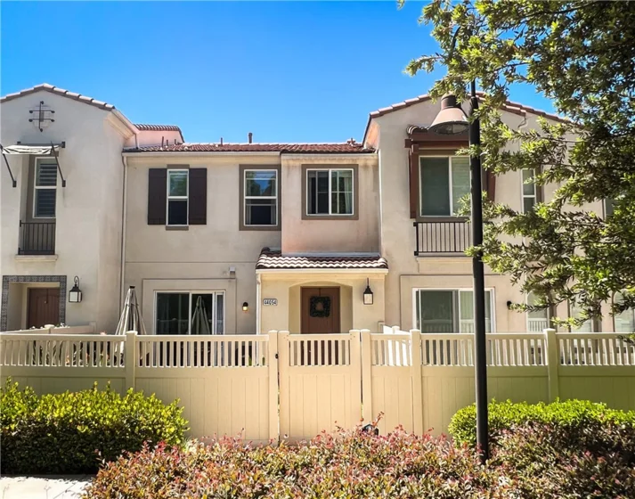 44054 Calle Allicante photo