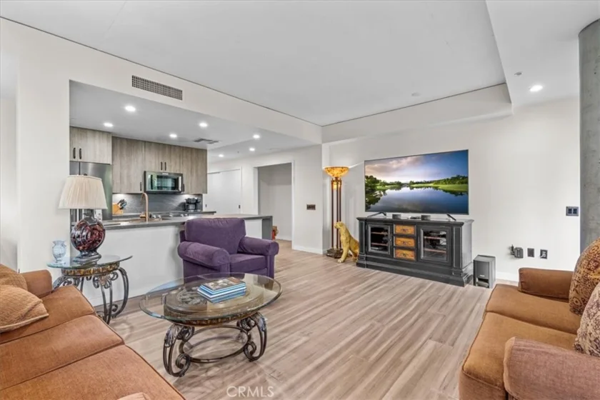 1155 S Grand #426 photo 12