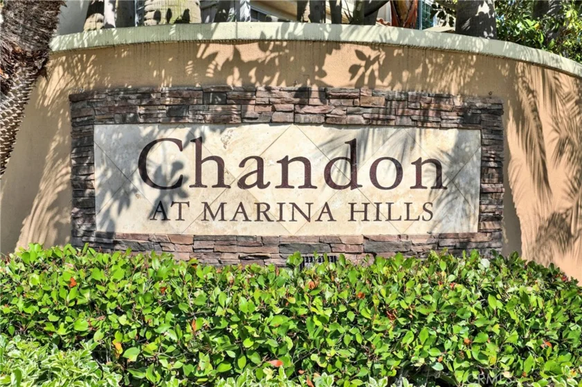 211 Chandon photo 1