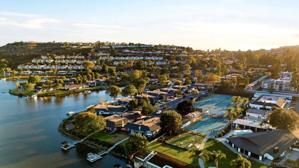 1208 Via Portovecchio photo 55