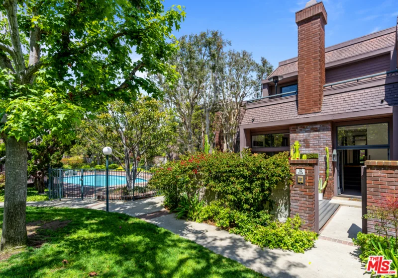 4425 Alla Road #10 photo 1