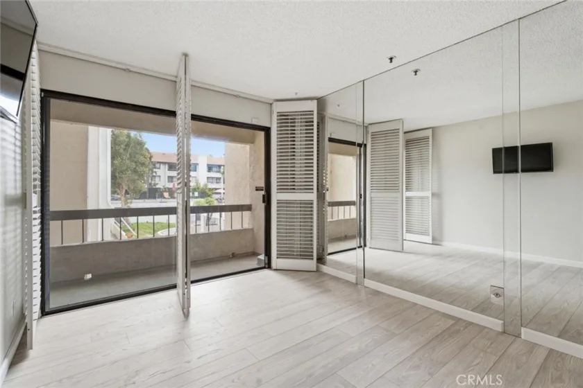 5705 Friars #22 photo 18