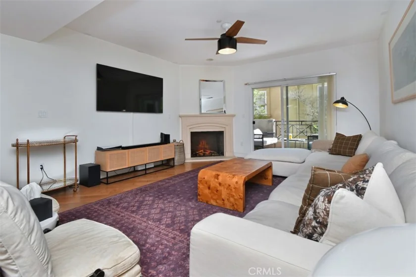 4424 Whitsett Avenue #107 photo 13