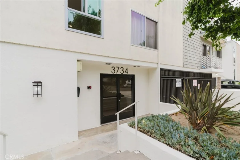 3734 S Canfield #330 photo 6