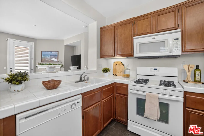 27903 Cactus Avenue #B photo 18