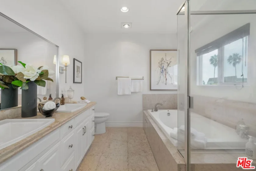 11723 Mayfield Avenue #4 photo 13