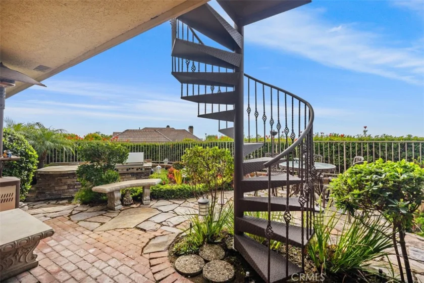 39 Harbor Ridge photo 44