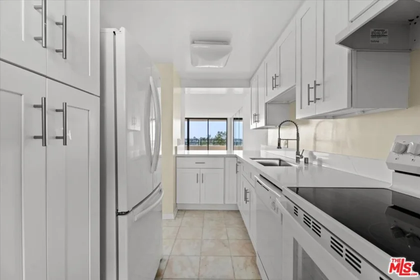 4316 Marina City Drive #419 photo 46
