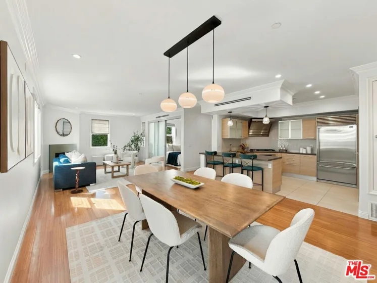 8121 Norton Avenue #201 photo 6
