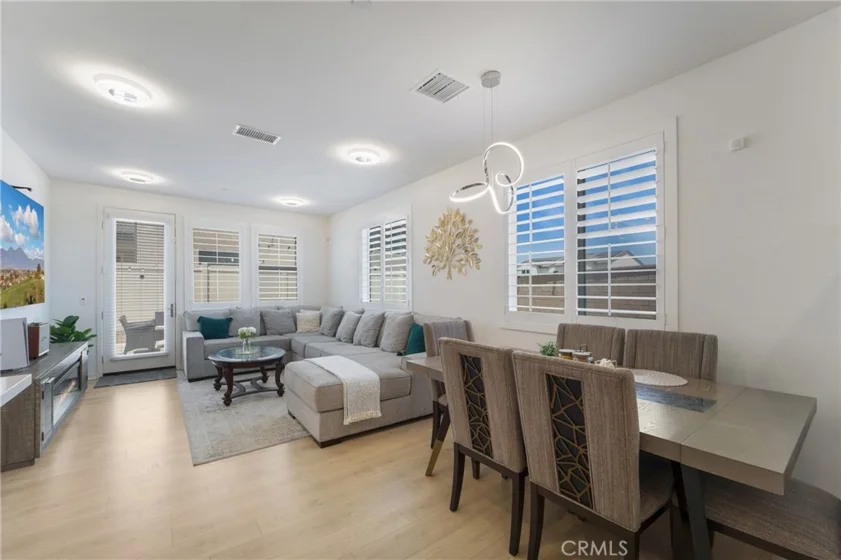 24235 Juni Court photo 9