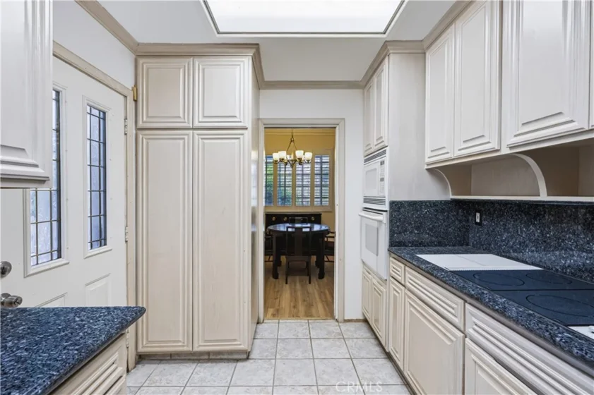 6150 Buckingham Parkway #110 photo 7