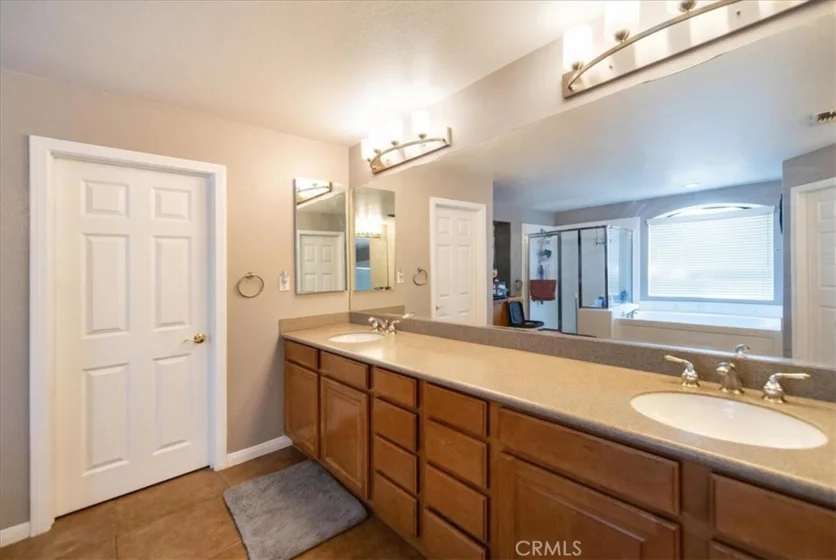 25933 Schafer photo 48