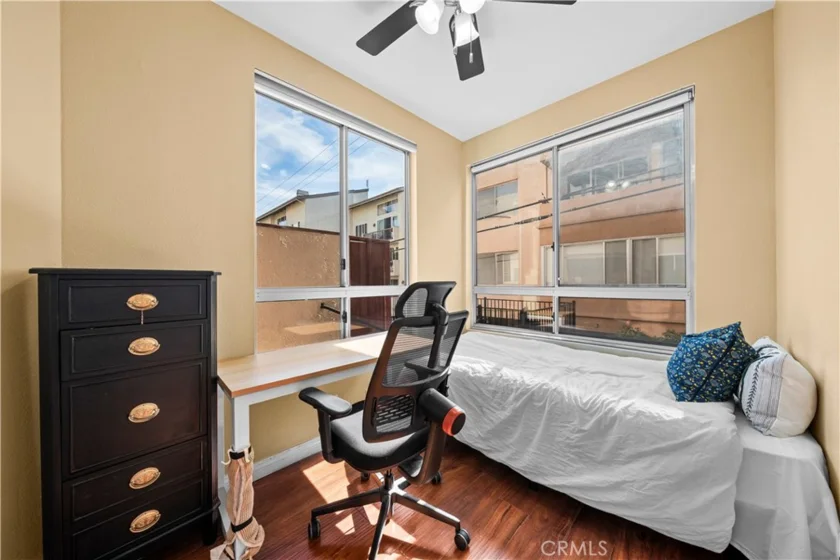 1509 Greenfield Avenue #106 photo 21