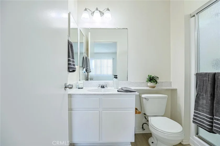 290 Victoria Street #29 (F8) photo 25