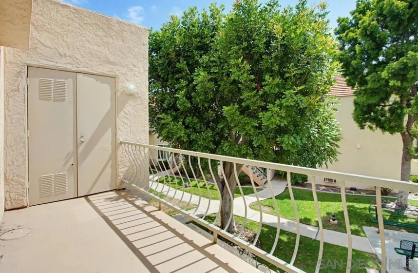 10855 Camino Ruiz #38 photo 17