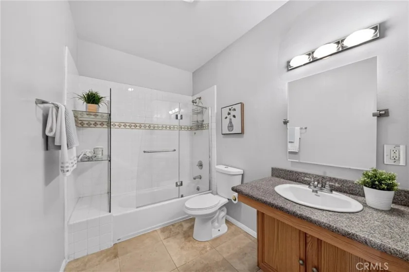 11124 Burbank Boulevard #108 photo 22