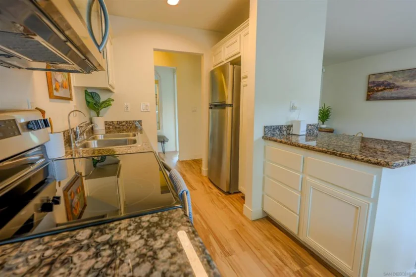 930 Peach Avenue #2 photo 2